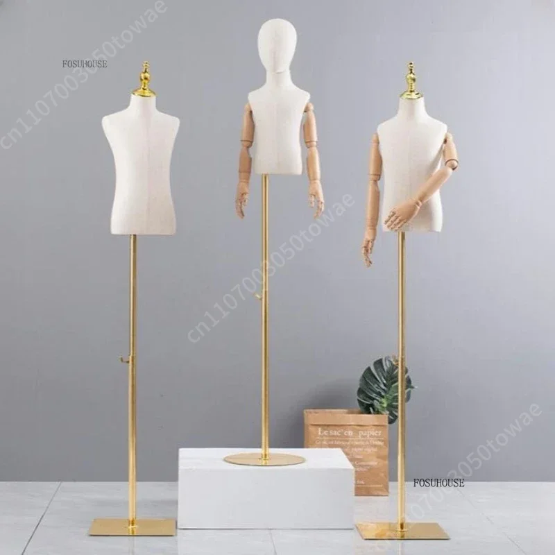 Ayarlanabilir Kollara Sahip Ço - Baby Clothing Display Stand incelemesi ve fiyatı
